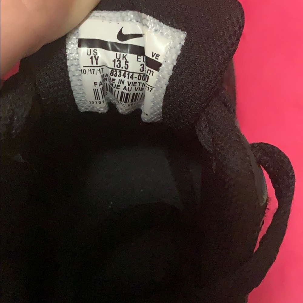 Nike Air Max - Picture 4 of 4